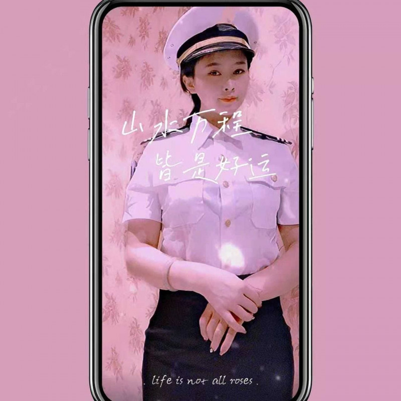 静安制服大屁股妹子